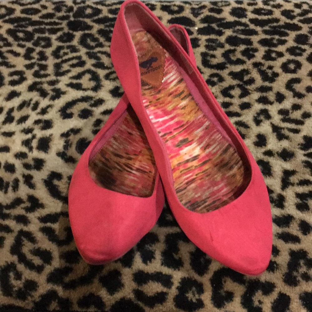 Slightly pointy tip flats!
